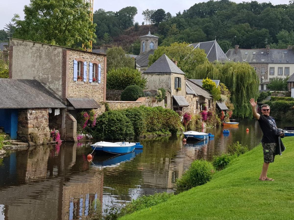 Maroux Vian Country Cottage Callac ภายนอก รูปภาพ